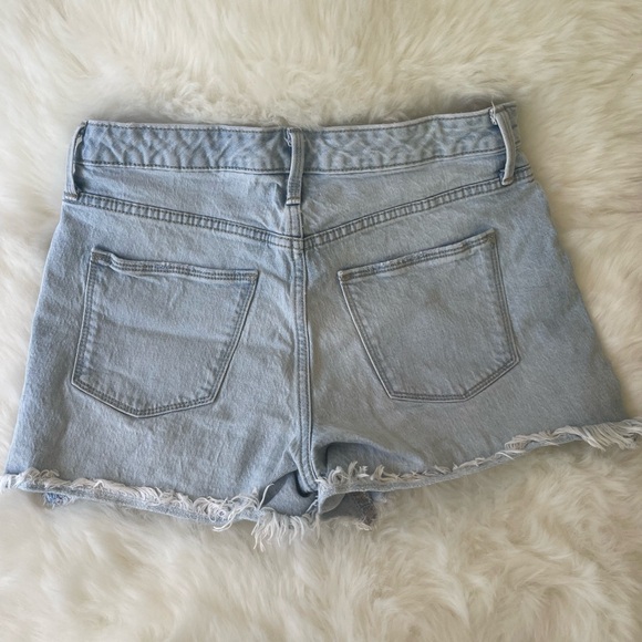 Universal Thread Light Wash Jean Shorts - Picture 4 of 4